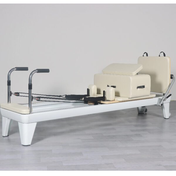Pilates Reformer | C03-01
